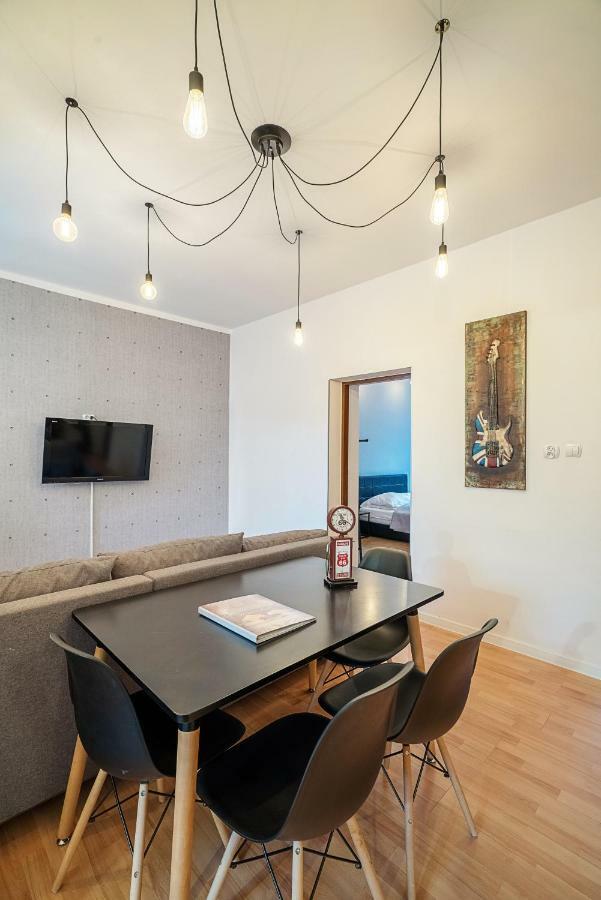Apartament City Center Grand Loft Krynica Zdroj Bagian luar foto